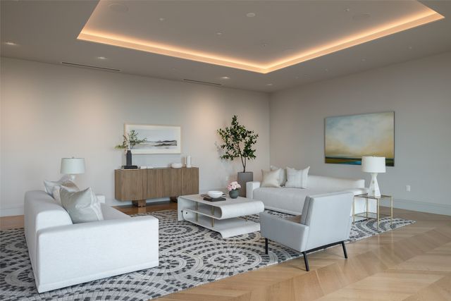 4205 Buena Vista Street 501, Dallas, TX 75205