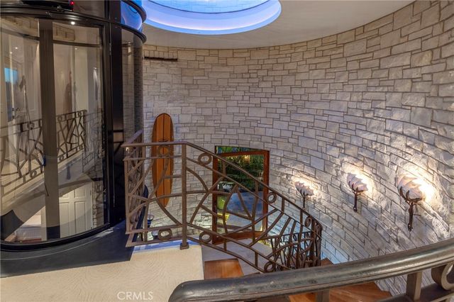 16631 Carousel, Huntington Beach, CA 92649