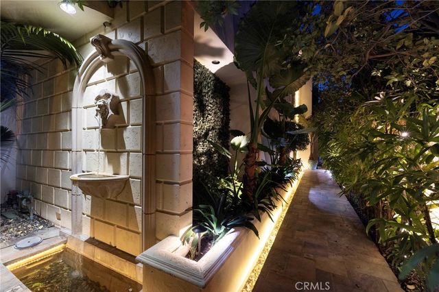 16631 Carousel, Huntington Beach, CA 92649