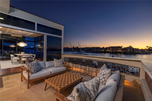 16631 Carousel, Huntington Beach, CA 92649