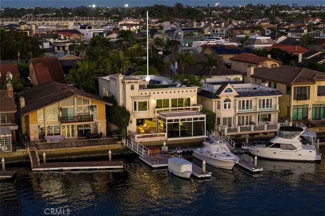 16631 Carousel, Huntington Beach, CA 92649