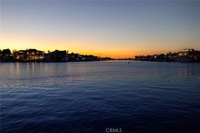 16631 Carousel, Huntington Beach, CA 92649