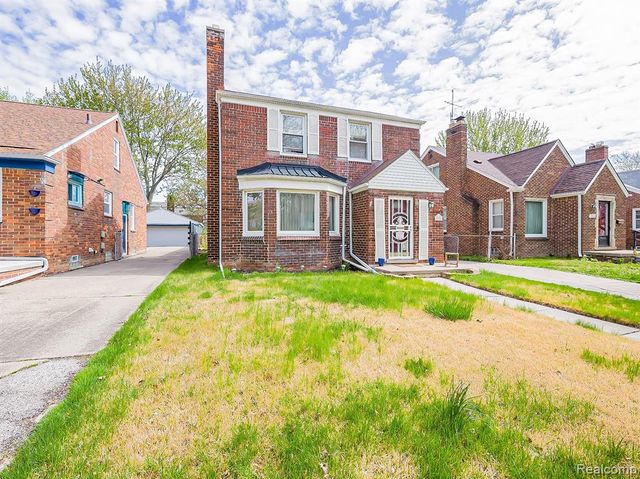 5936 Hillcrest Street, Grosse Pointe, MI 48236