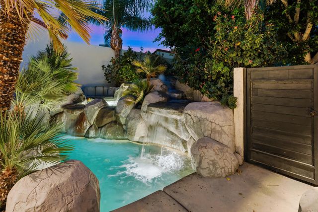 10202 Sunningdale Drive, Rancho Mirage, CA 92270