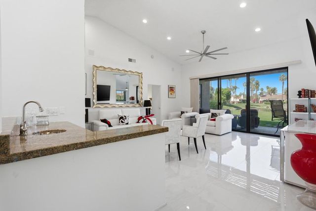 10202 Sunningdale Drive, Rancho Mirage, CA 92270