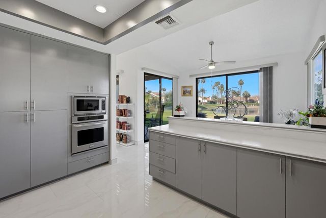 10202 Sunningdale Drive, Rancho Mirage, CA 92270