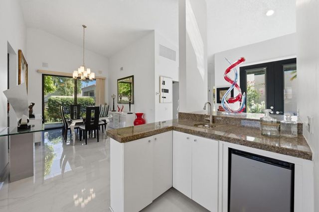 10202 Sunningdale Drive, Rancho Mirage, CA 92270