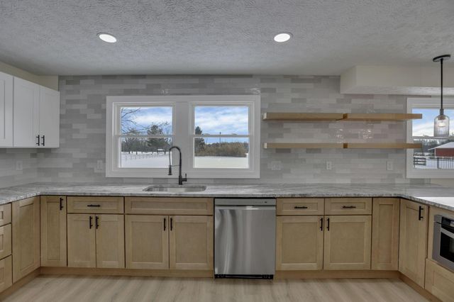 5273 Hayes Road, Groveport, OH 43125