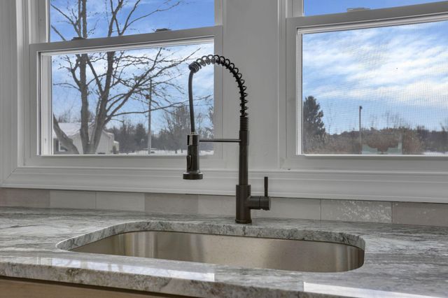 5273 Hayes Road, Groveport, OH 43125