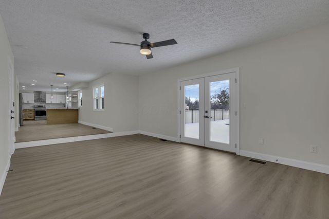 5273 Hayes Road, Groveport, OH 43125