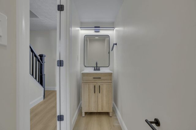 5273 Hayes Road, Groveport, OH 43125