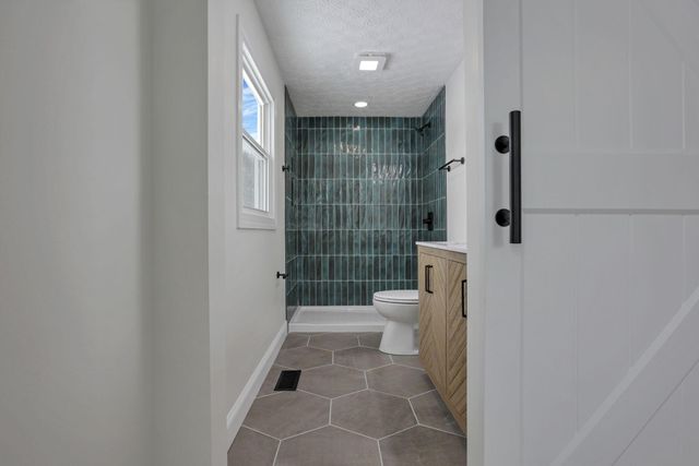 5273 Hayes Road, Groveport, OH 43125