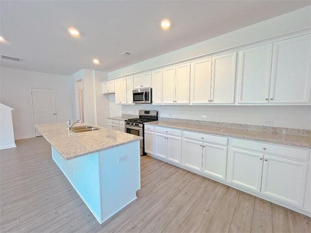 117 Goshawk Street, Braselton, GA 30517