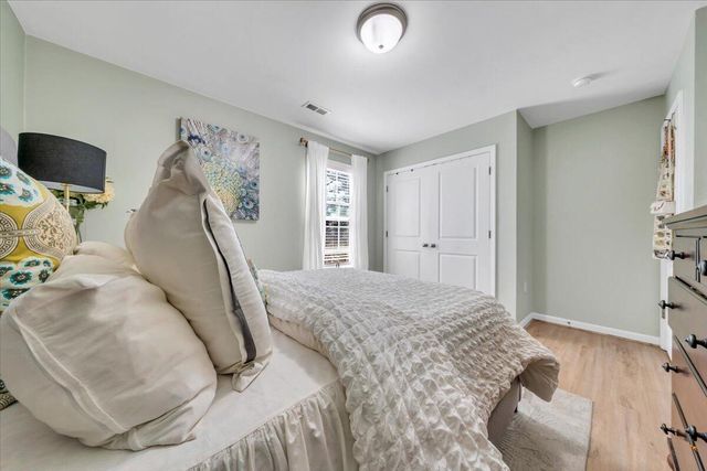 3230 Clearview DR, Roanoke, VA 24018