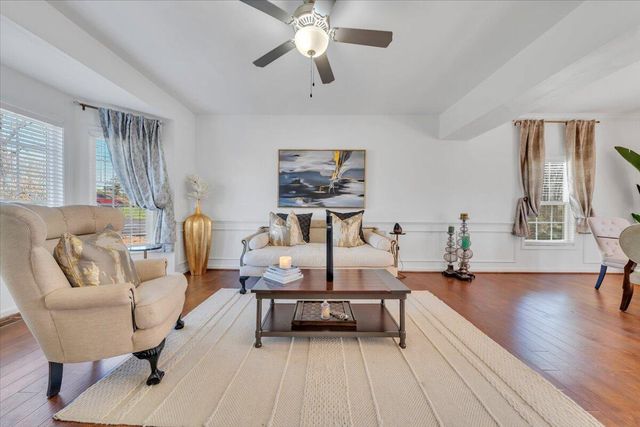3230 Clearview DR, Roanoke, VA 24018