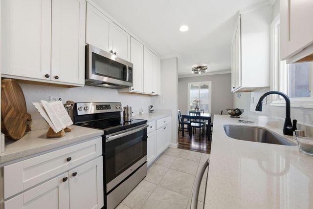 2793 Ruff Court, Pinole, CA 94564