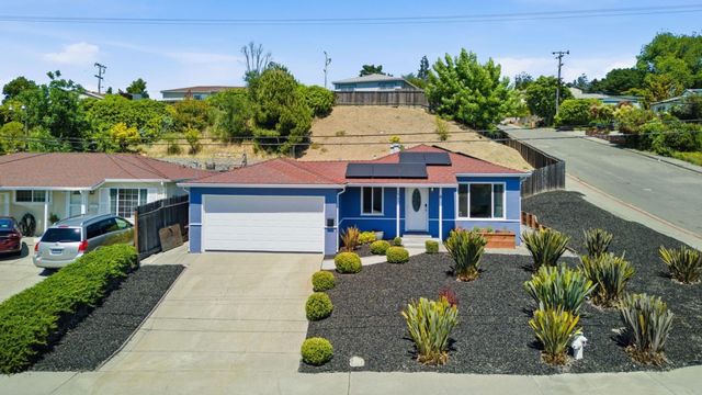 2793 Ruff Court, Pinole, CA 94564