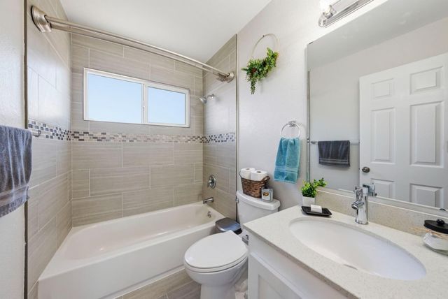 2793 Ruff Court, Pinole, CA 94564
