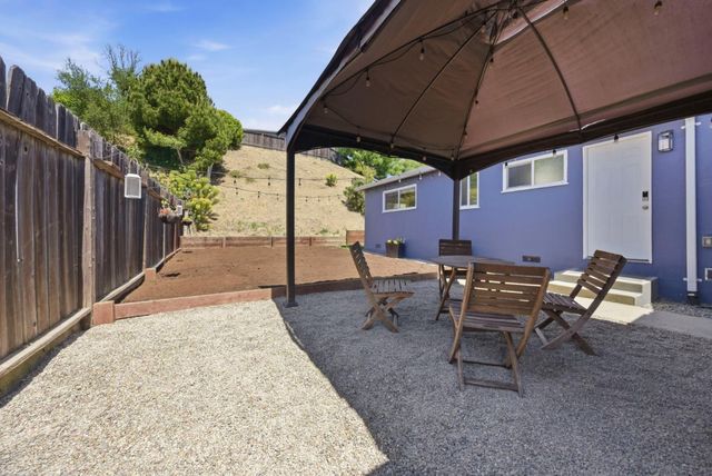 2793 Ruff Court, Pinole, CA 94564
