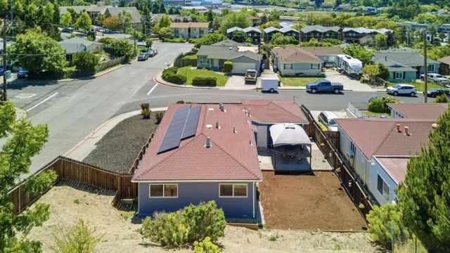 2793 Ruff Court, Pinole, CA 94564