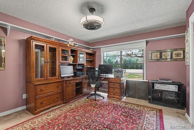 2222 S Bolton Avenue, Homosassa, FL 34448