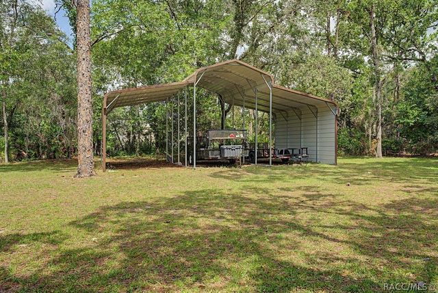 2222 S Bolton Avenue, Homosassa, FL 34448