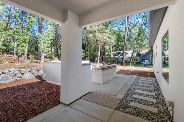 6107 Oakley Lane, Foresthill, CA 95631