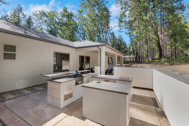 6107 Oakley Lane, Foresthill, CA 95631