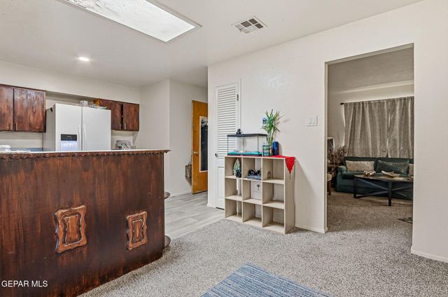 5448 Edmonton Avenue, El Paso, TX 79924