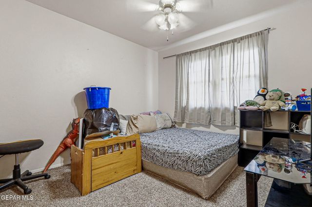 5448 Edmonton Avenue, El Paso, TX 79924