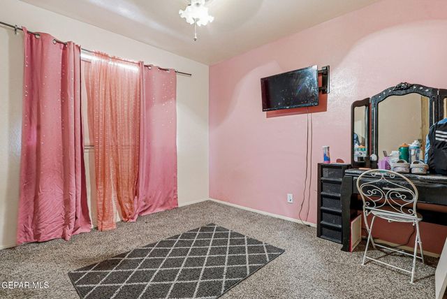 5448 Edmonton Avenue, El Paso, TX 79924