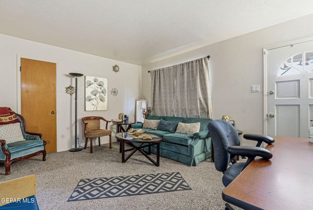 5448 Edmonton Avenue, El Paso, TX 79924