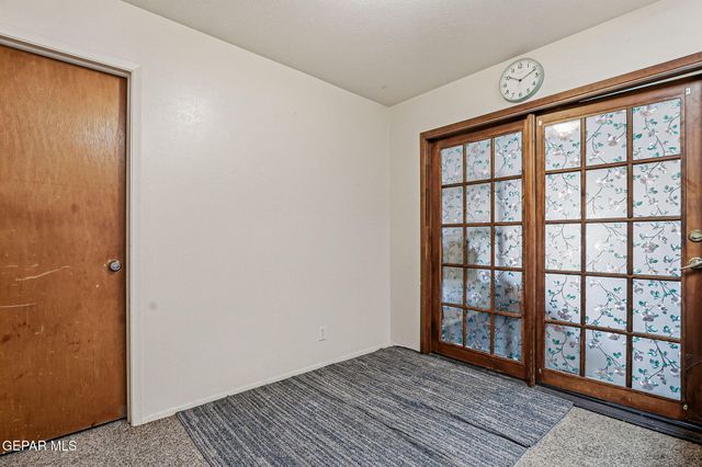 5448 Edmonton Avenue, El Paso, TX 79924