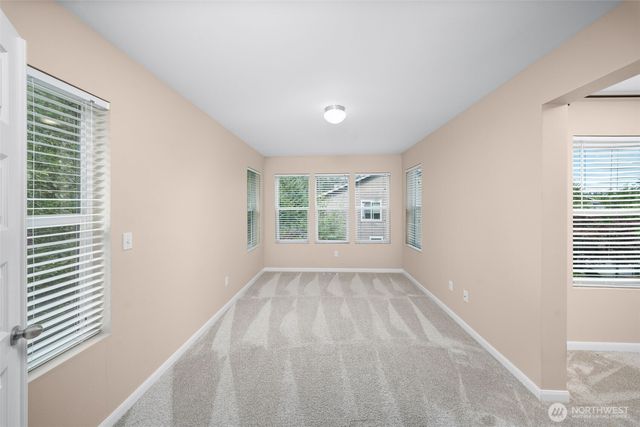 3952 Campus Willows Loop NE, Lacey, WA 98516