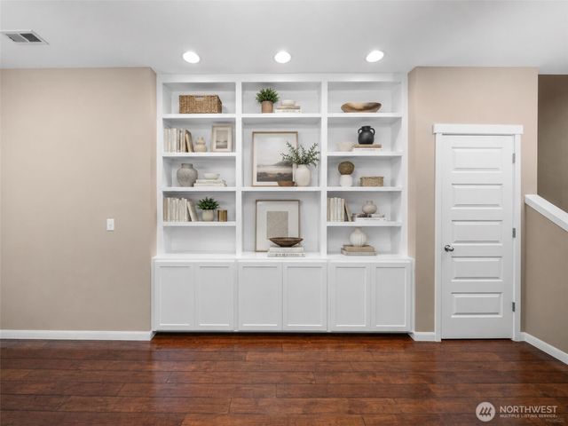 3952 Campus Willows Loop NE, Lacey, WA 98516