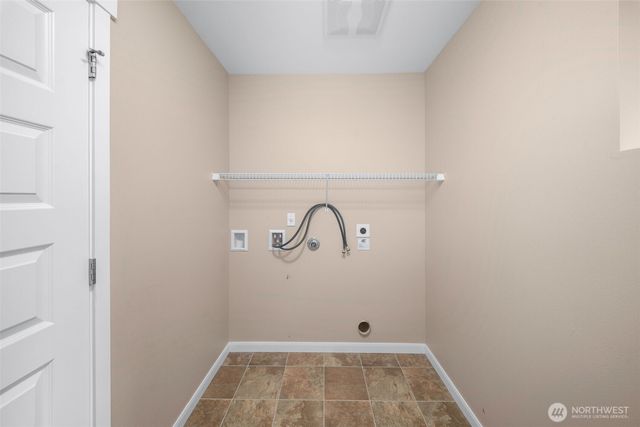 3952 Campus Willows Loop NE, Lacey, WA 98516