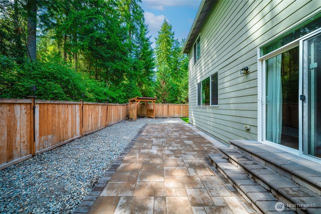 3952 Campus Willows Loop NE, Lacey, WA 98516
