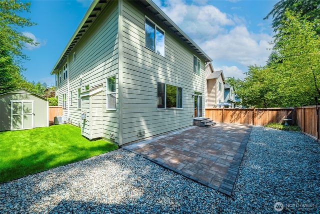 3952 Campus Willows Loop NE, Lacey, WA 98516