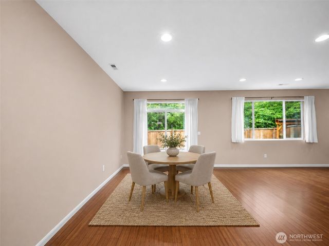 3952 Campus Willows Loop NE, Lacey, WA 98516