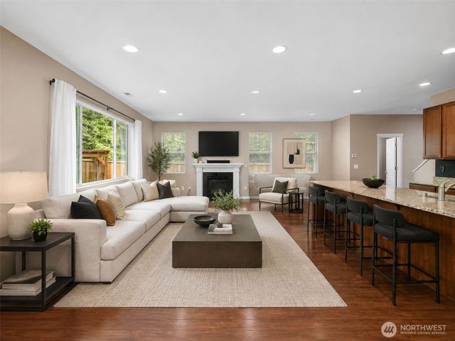 3952 Campus Willows Loop NE, Lacey, WA 98516