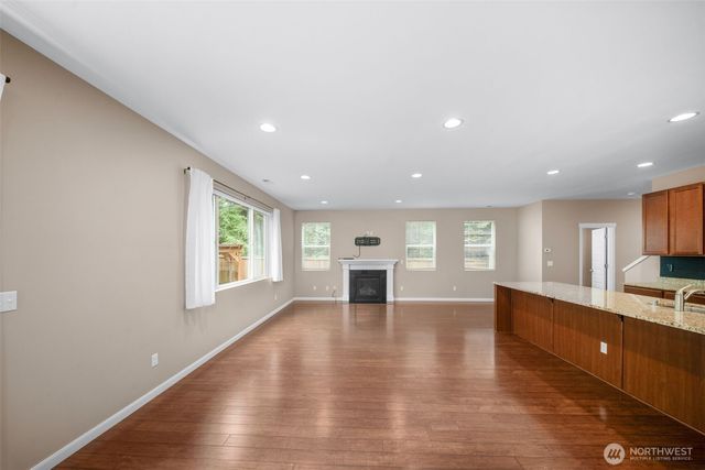 3952 Campus Willows Loop NE, Lacey, WA 98516