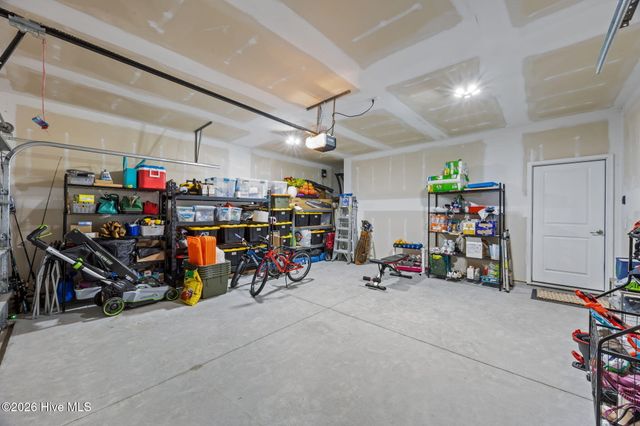 6005 Bayberry Park Drive, New Bern, NC 28562