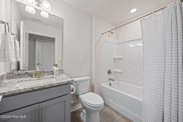 6005 Bayberry Park Drive, New Bern, NC 28562