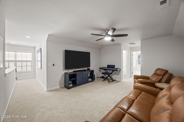 6005 Bayberry Park Drive, New Bern, NC 28562