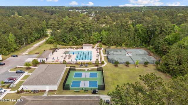 6005 Bayberry Park Drive, New Bern, NC 28562