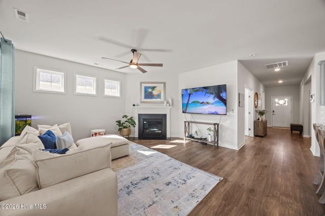 6005 Bayberry Park Drive, New Bern, NC 28562