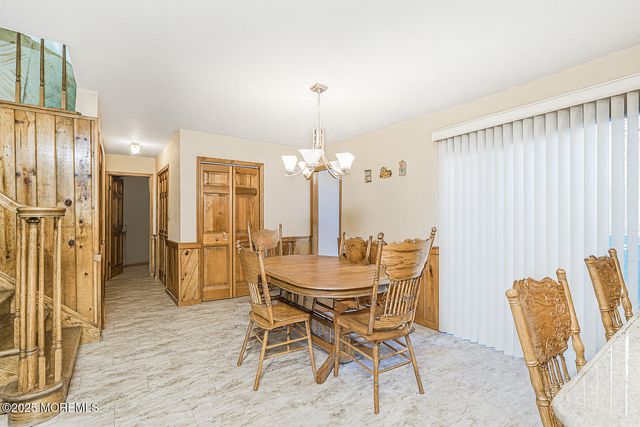 31 Devonshire Drive, Morganville, NJ 07751