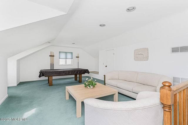 31 Devonshire Drive, Morganville, NJ 07751