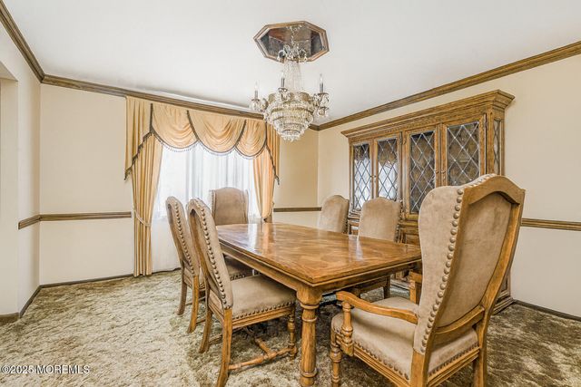 31 Devonshire Drive, Morganville, NJ 07751