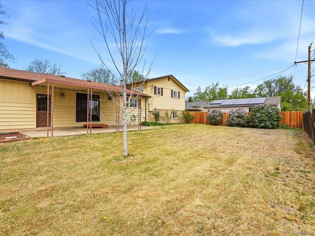 344 Gray St, Lakewood, CO 80226